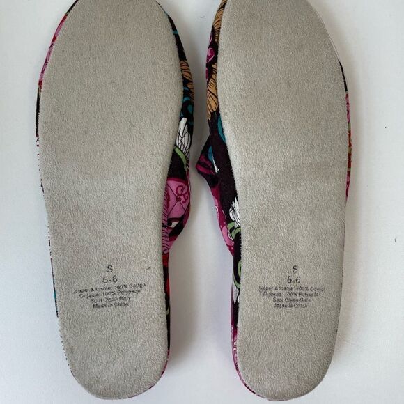 Vera Bradley Floral Slippers Size S (5-6) EUC - Picture 4 of 5